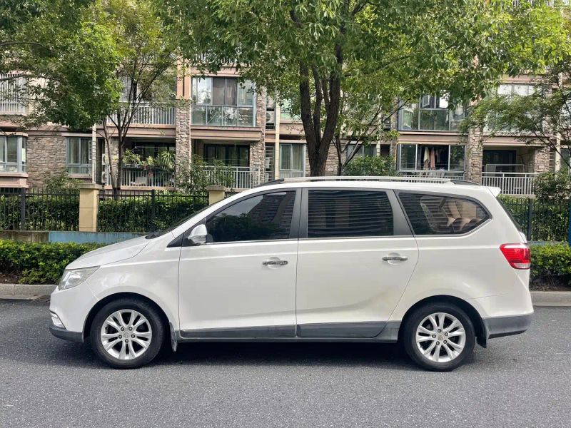 Baojun Mpv