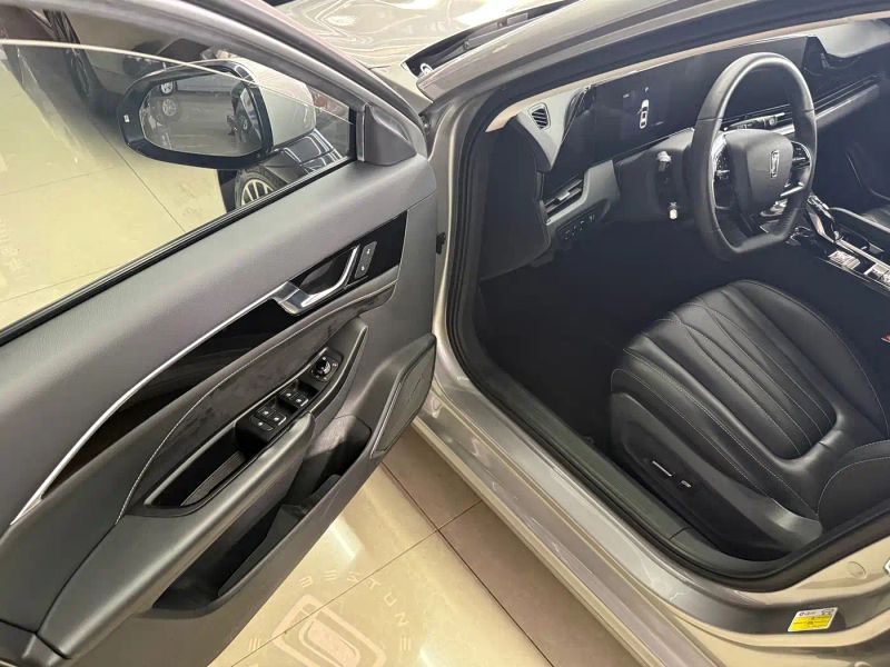 Besturn B70