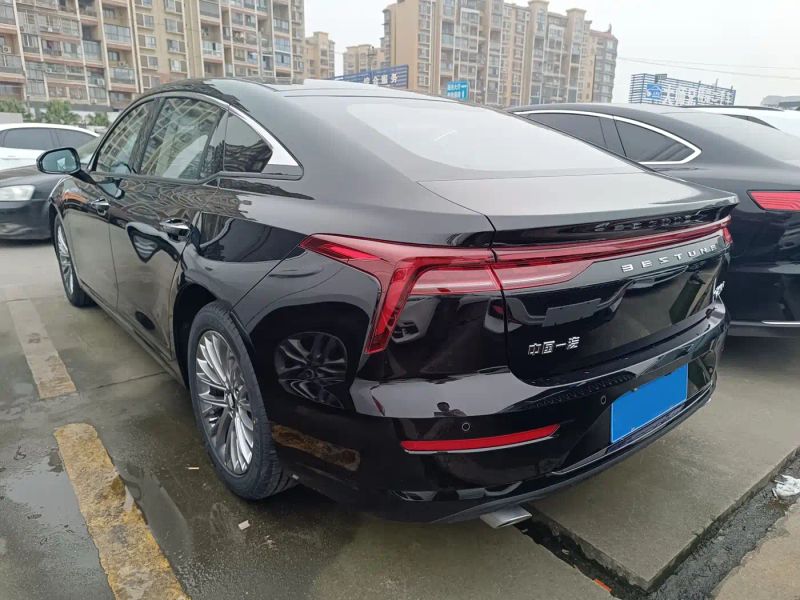 Besturn B70