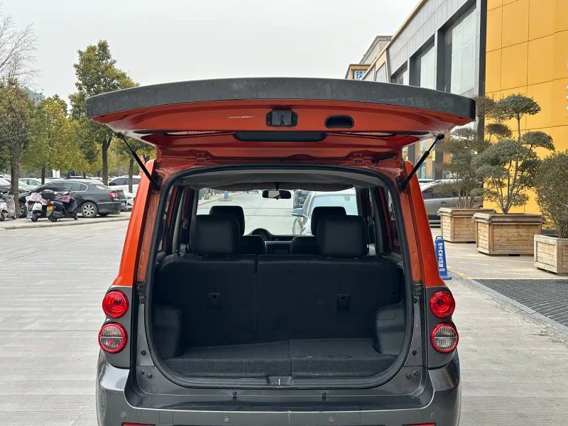Fengjun M2