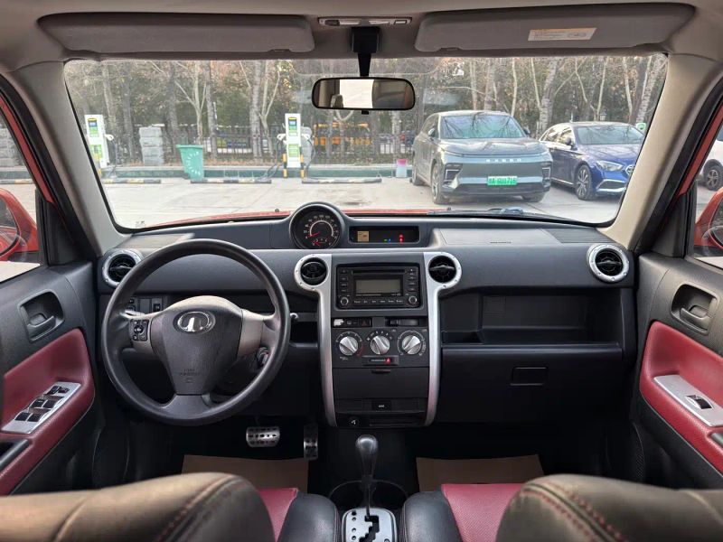 Fengjun M2