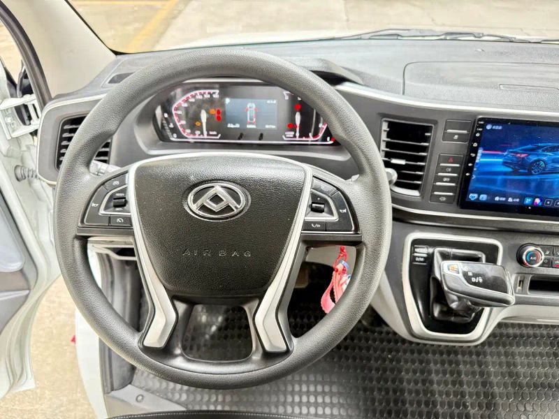 Saic-maxus V80