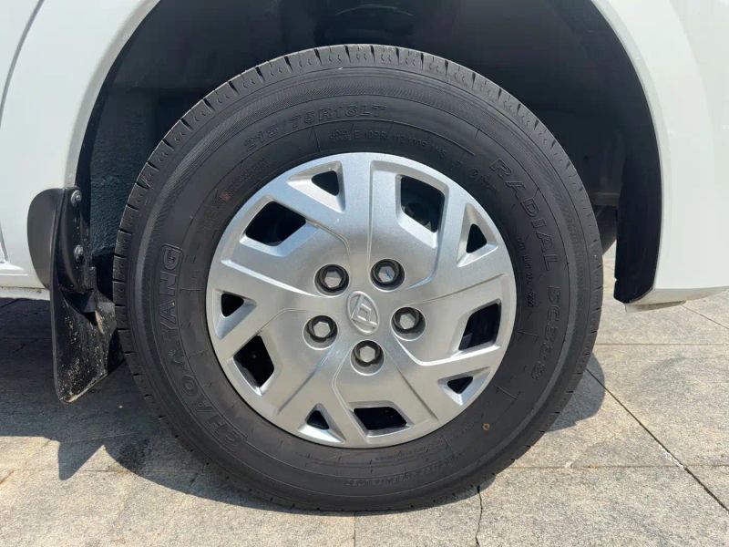 Saic-maxus V80
