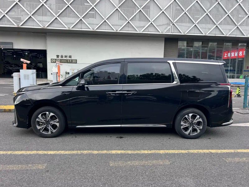 Saic-maxus Mpv