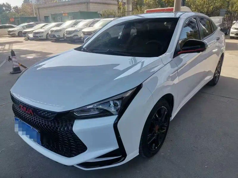 Yixuan Yixuan