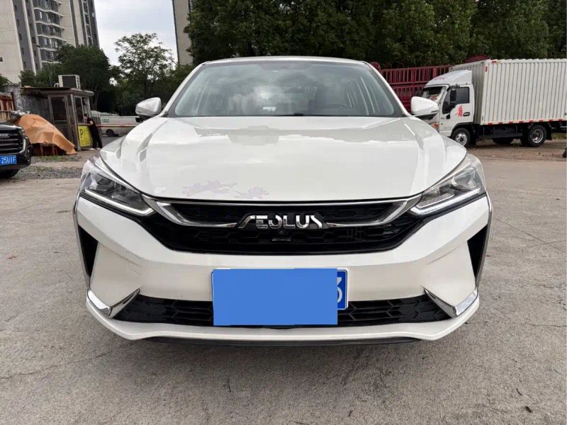 Yixuan Yixuan