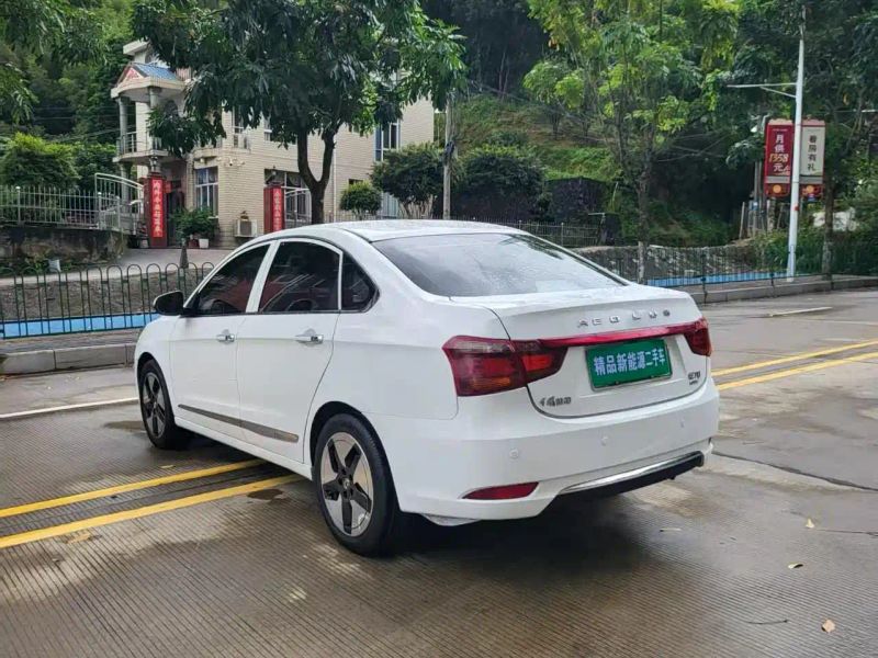 Yixuan E70