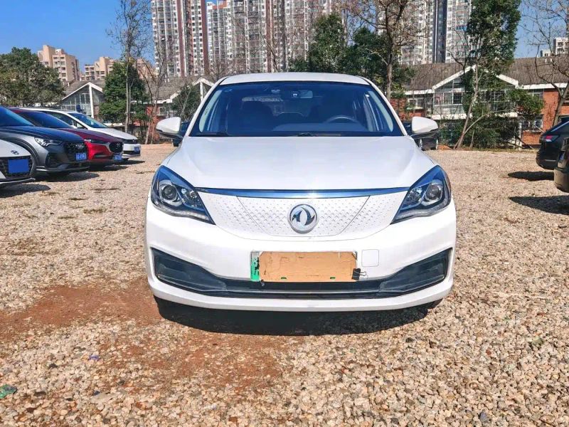 Yixuan E70