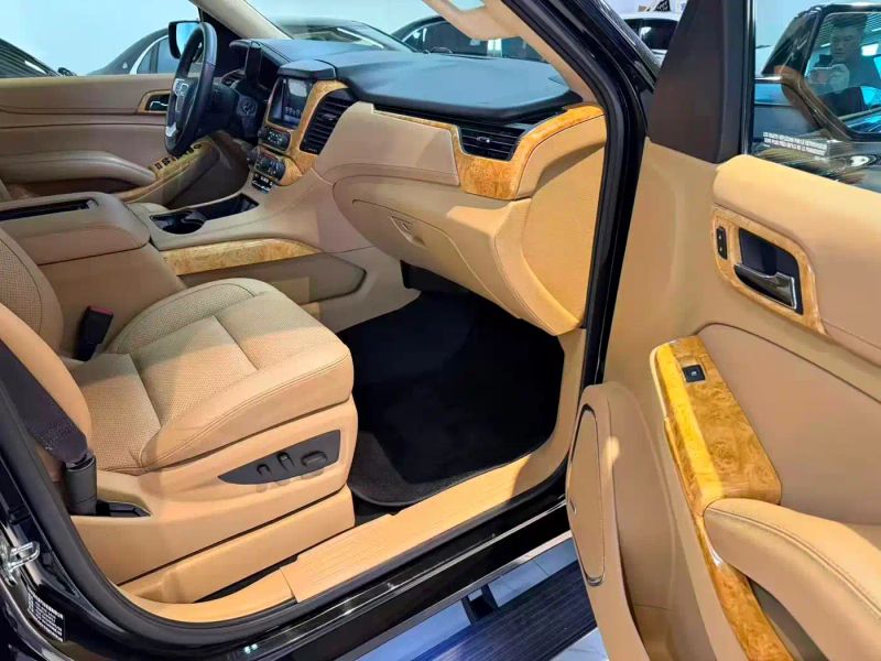 Hummer Yukon