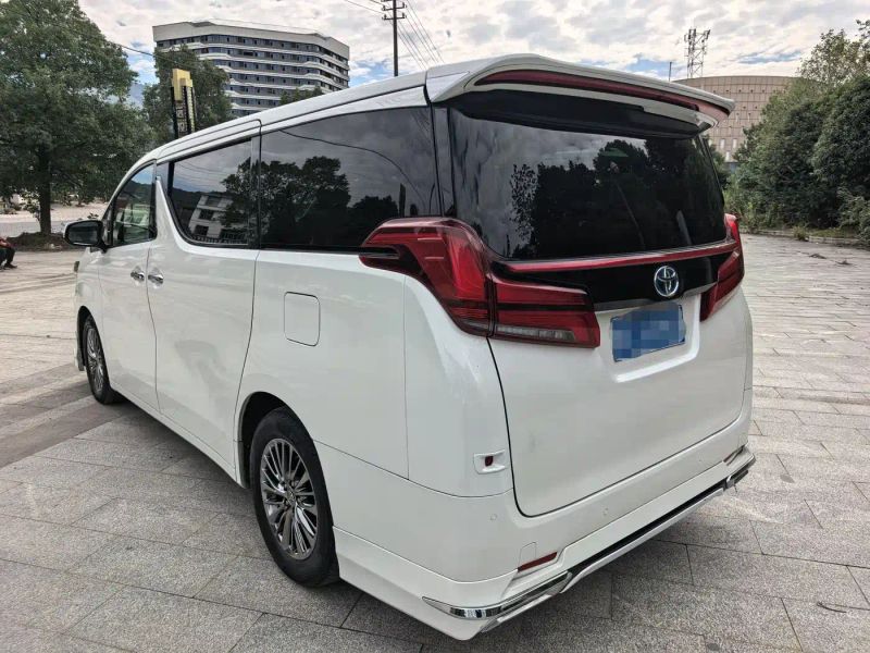 Fenglanda Alphard