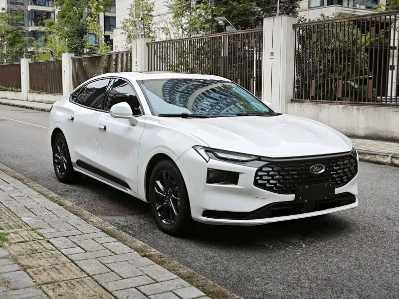 Explorer Mondeo