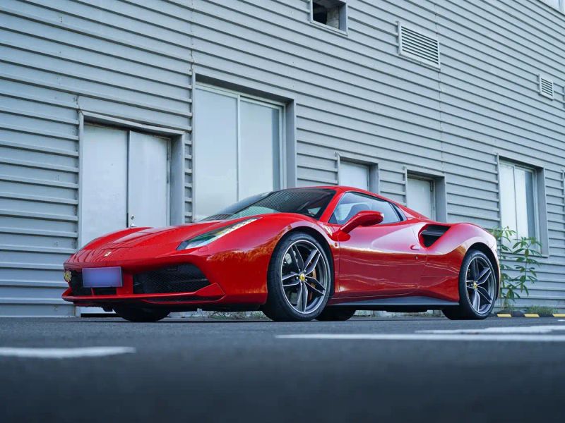 Ferrari 488