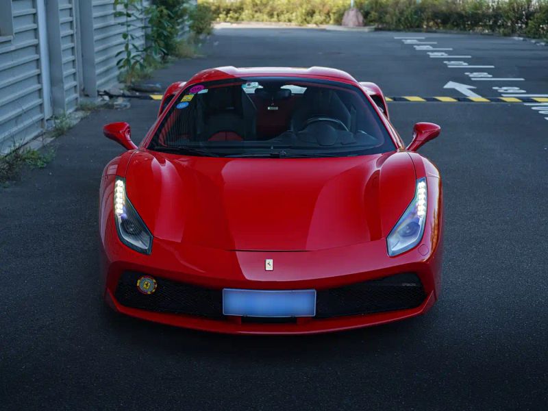 Ferrari 488