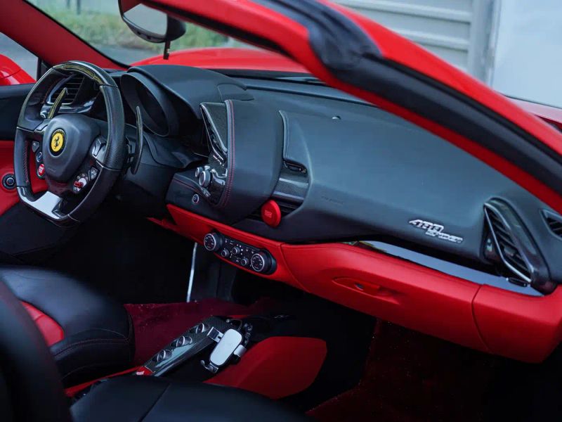 Ferrari 488