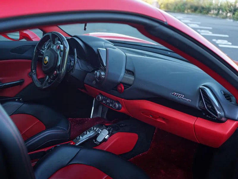 Ferrari 488