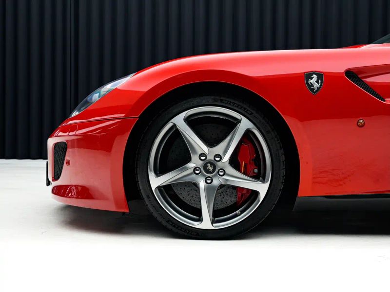 Ferrari Ferrari-599