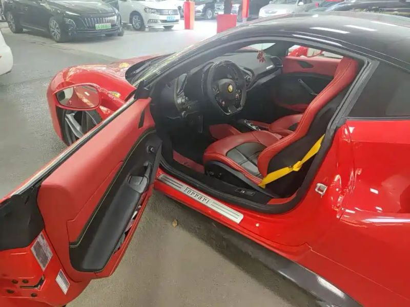 Ferrari 488