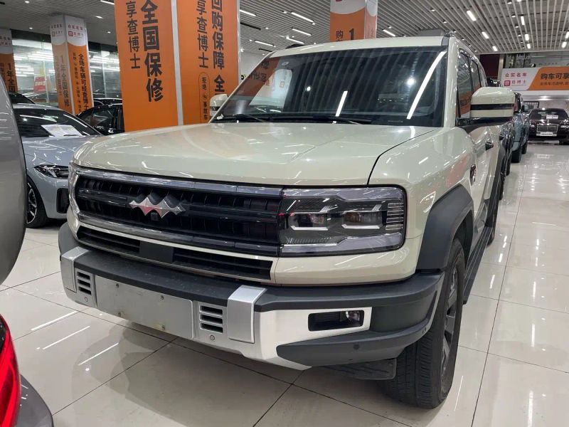 Leopard Suv