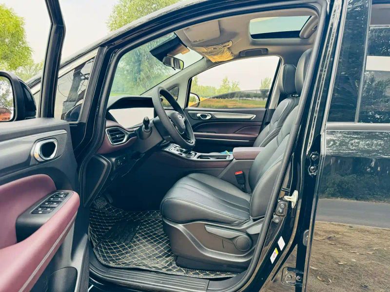 Chuanqi M6
