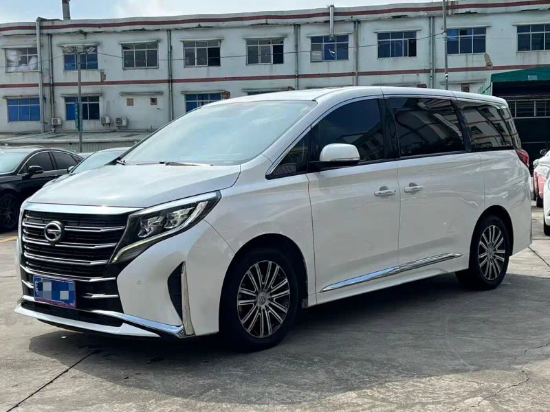 Chuanqi M8