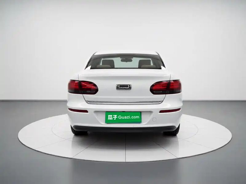 Qoros 3
