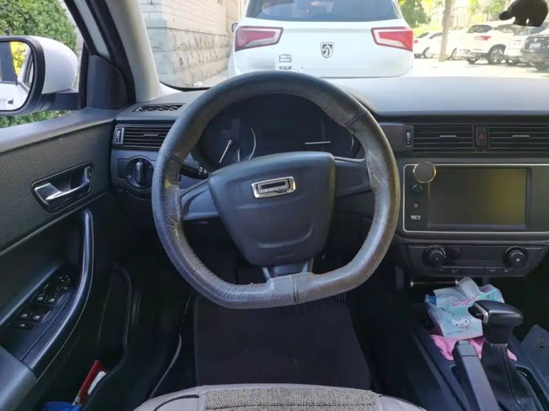 Qoros 3