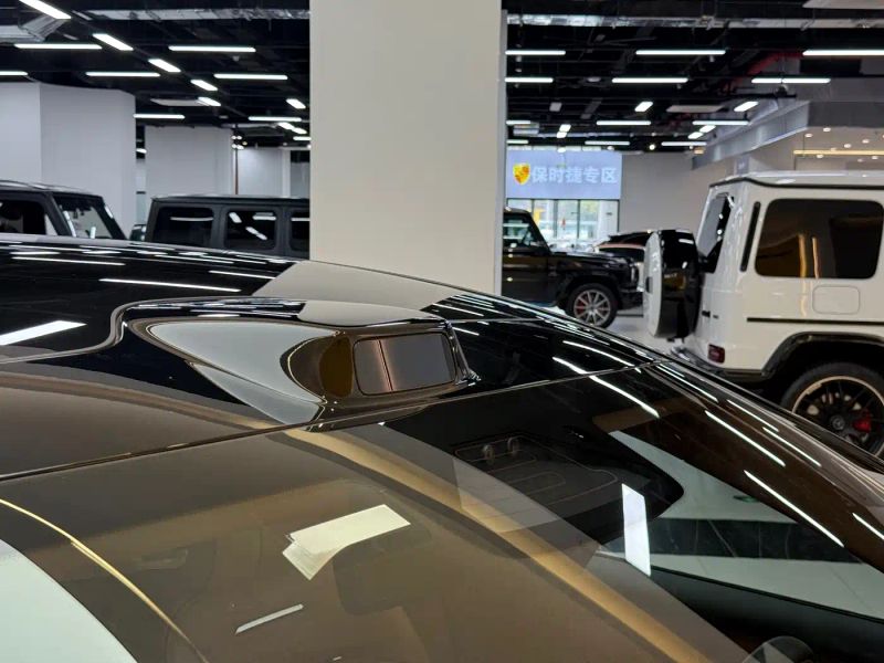 Zun_jie Suv
