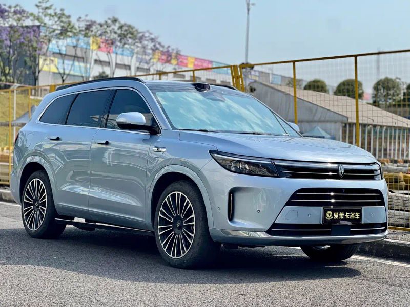 Wenjie M7