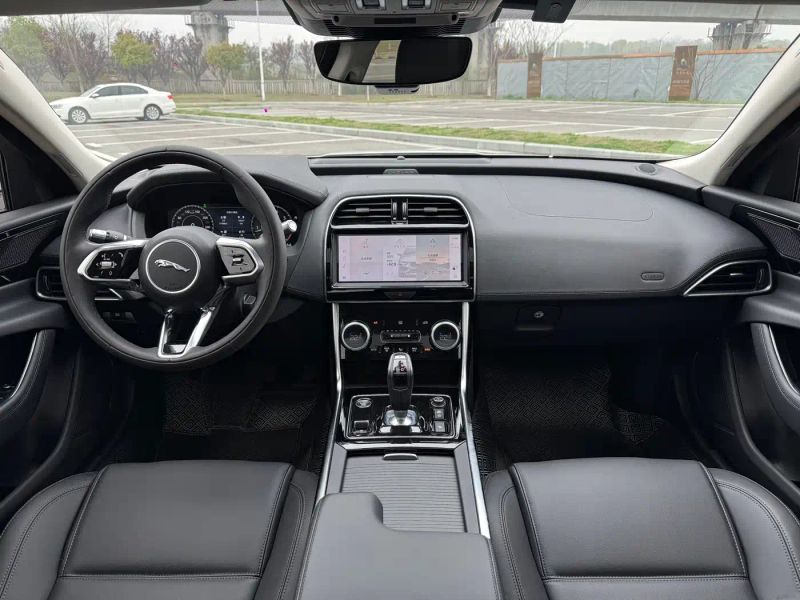 Jaguar Xel