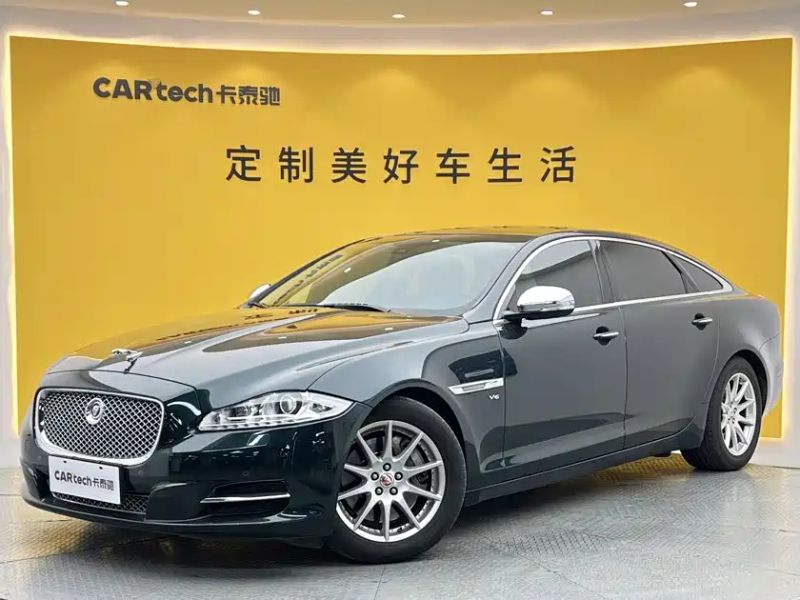 Jaguar XJ