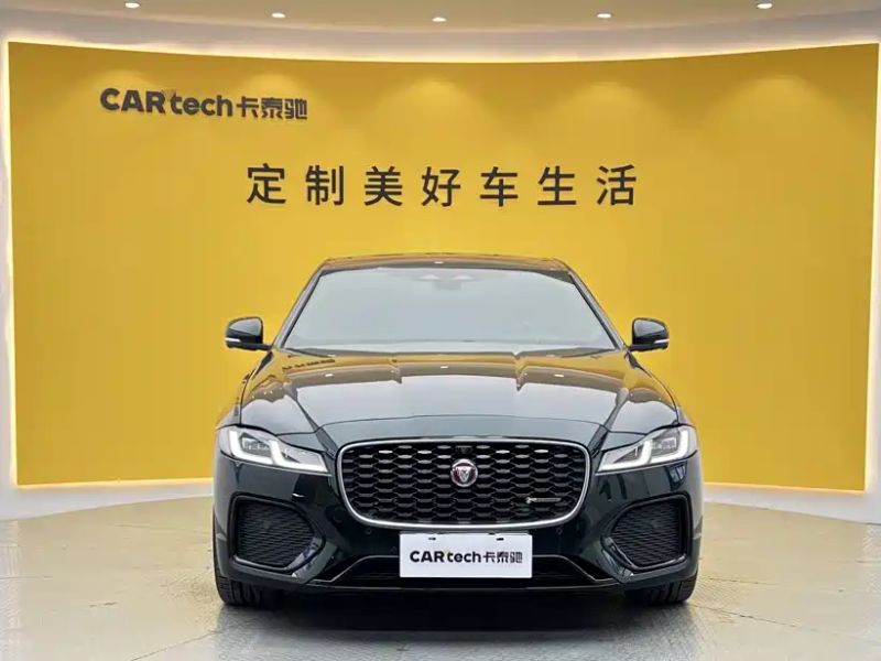 Jaguar xf