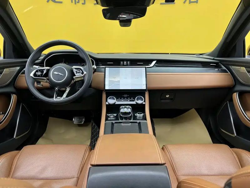 Jaguar xf