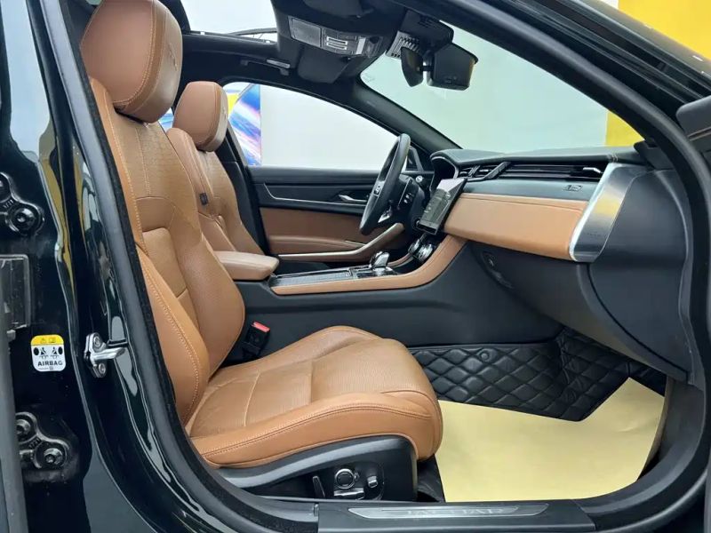 Jaguar xf
