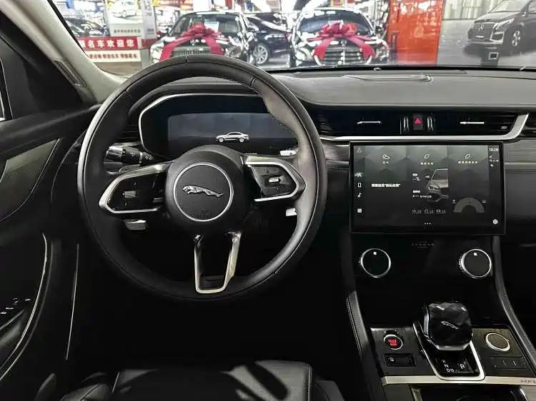 Jaguar xf