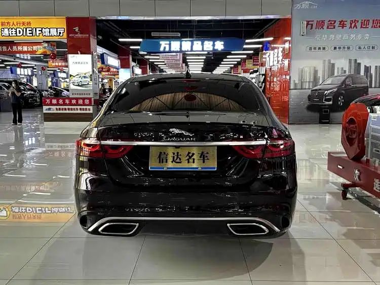 Jaguar xf