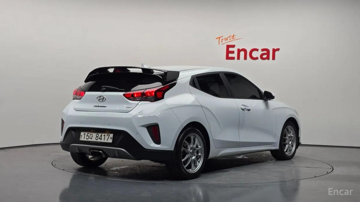 Hyundai Veloster