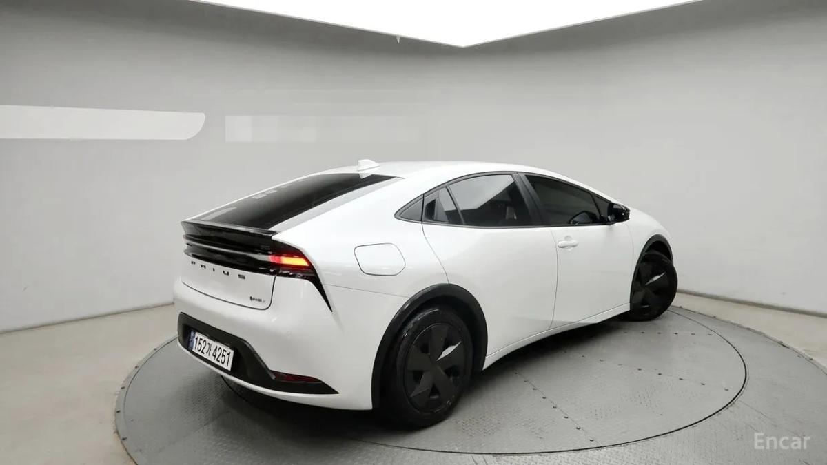 Thumbnail 12