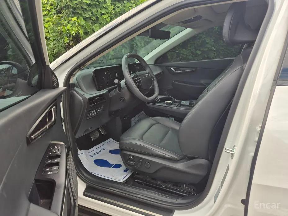 Thumbnail 11