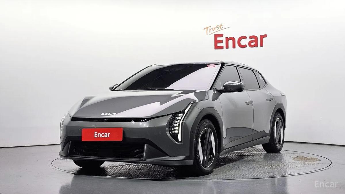 Kia EV4
