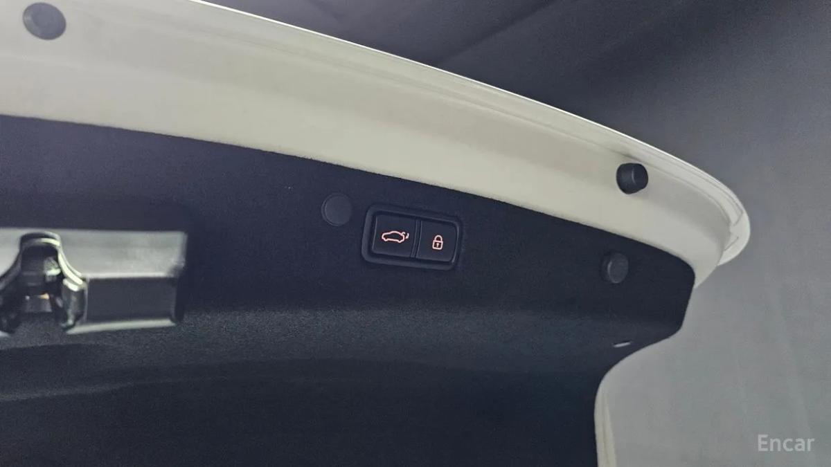 Thumbnail 58