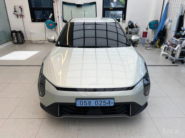 Kia EV4