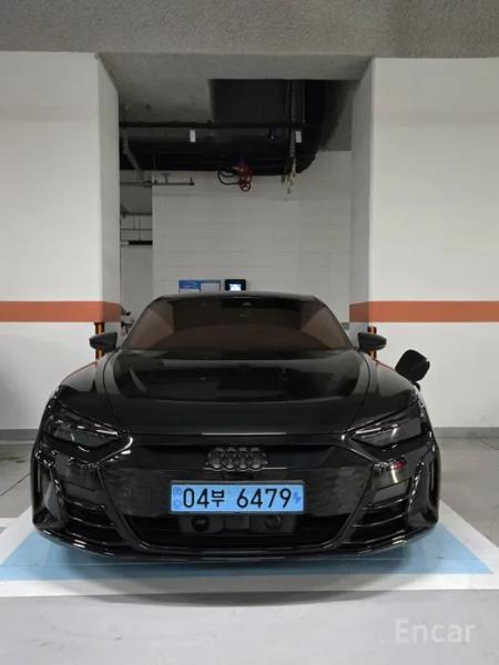 Audi RS e-tron GT