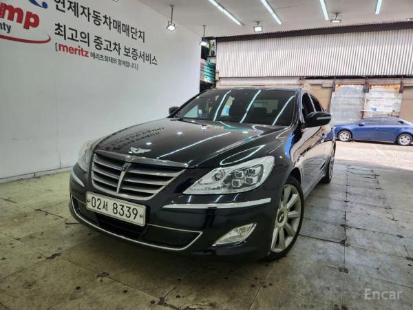 Hyundai Genesis