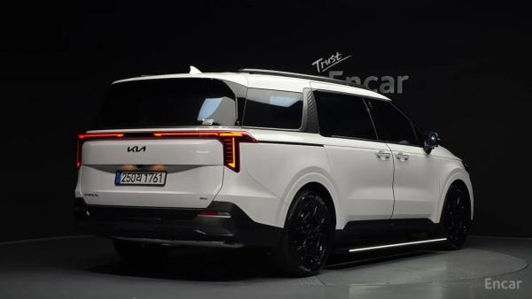 kia canival