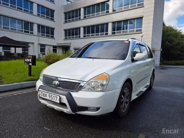 Kia Canival