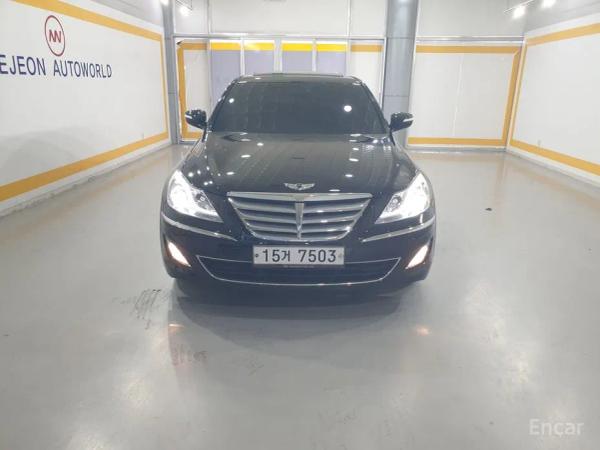 Hyundai Genesis