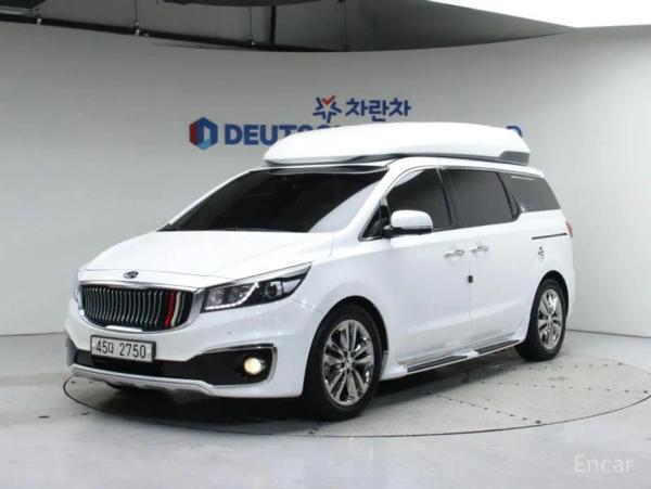Kia Canival