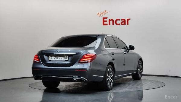 mercedes_benz e-class