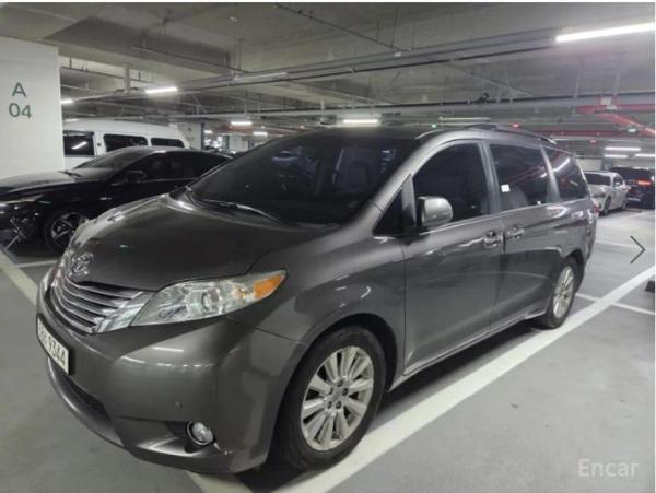 Toyota Sienna
